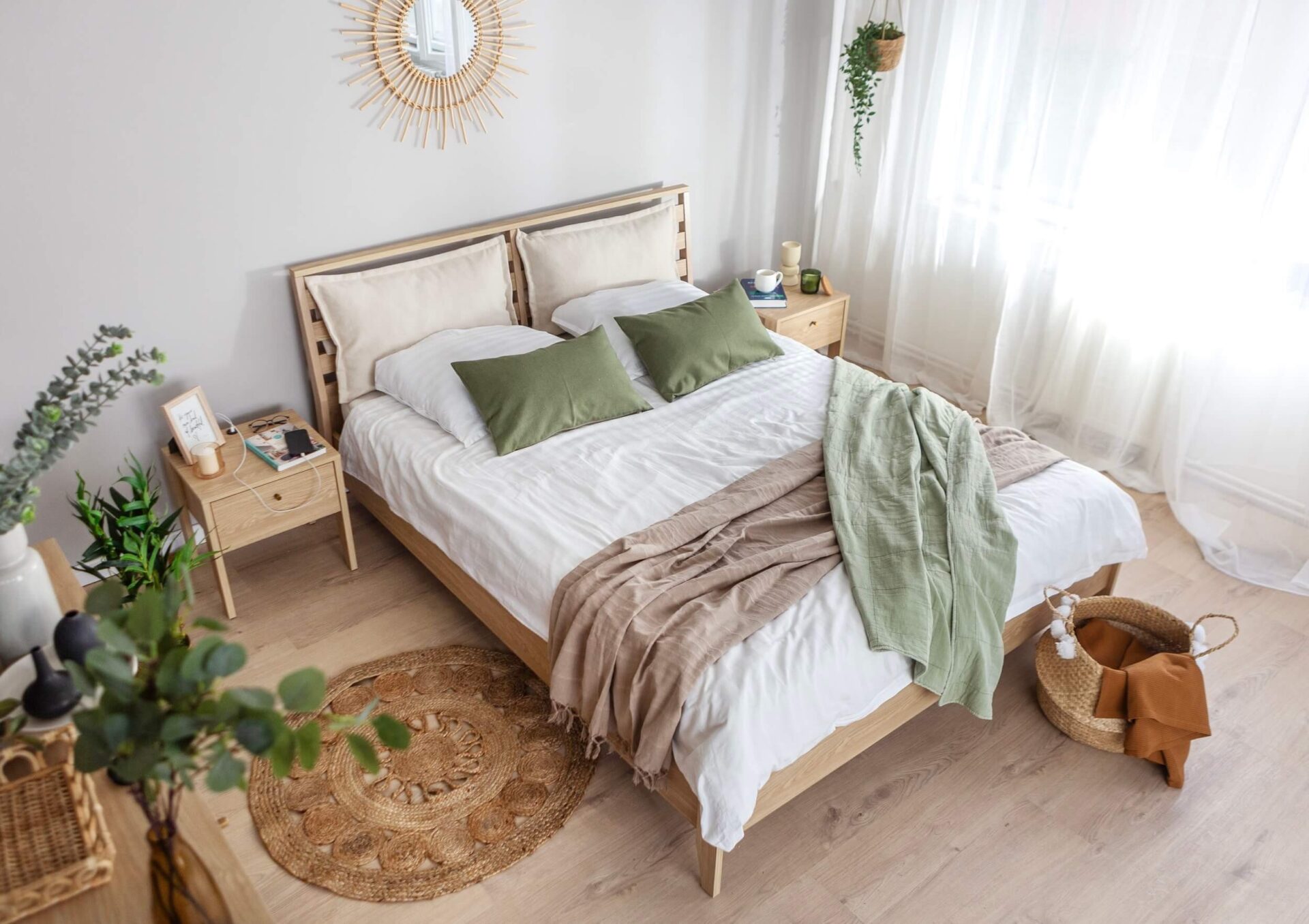 Koka gulta ar uzglabāšanas kasti COZY CZ-02 | 160x200 | Eļļots ozols — 7 attēls